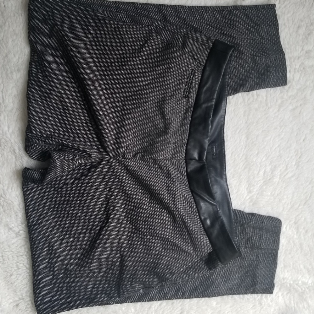 Worthington modern fit Womens 16 Capris Cropped